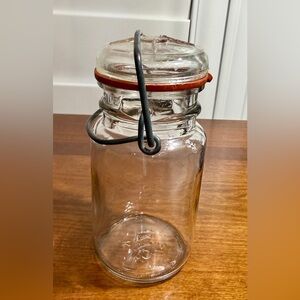 VINTAGE WIRE BALE HALF PINT CANNING JAR 1776 #7 on bottom Unbranded